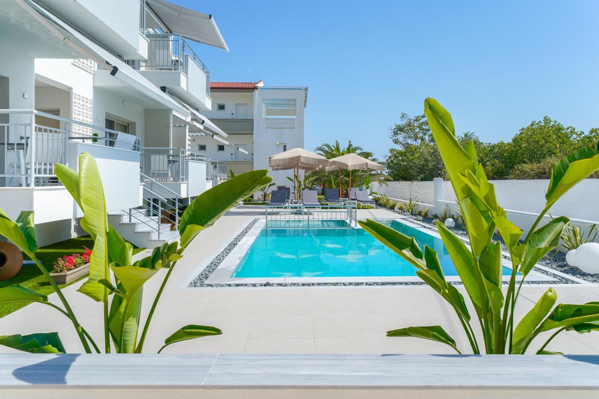 Sourinis Luxury Suites Limenaria  Buitenkant foto